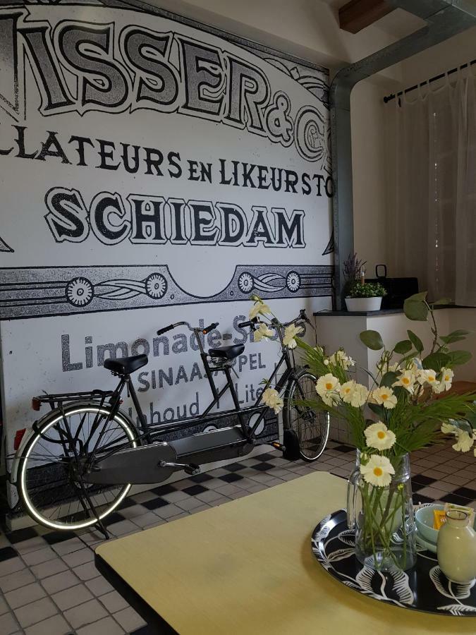 Het Pakhuis Schiedam Buitenkant foto
